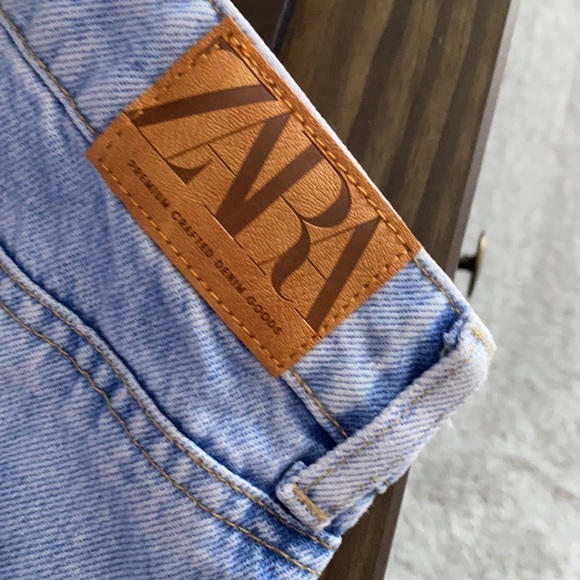 𝗡𝗪𝗧 𝗭𝗮𝗿𝗮 • Z1975 Mom Fit Jeans - Picture 14 of 14